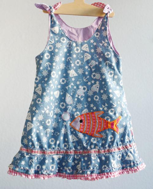 OONA Schnittmuster Farbenmix Kinderkleid, Webband - Hummer Lobster & Friend - Cherry Picking Design 