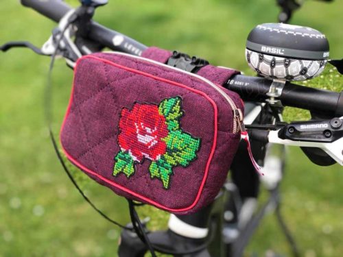 Gürteltasche oder Fahrrad Lenkertasche - HETI von farbenmix Design Puschenhexe 