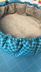 Staaars beschichtete Baumwolle Hundekörbchen